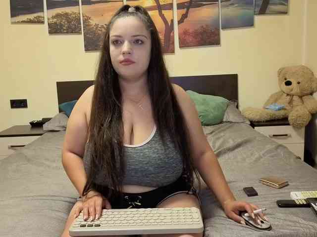 adellineee webcam