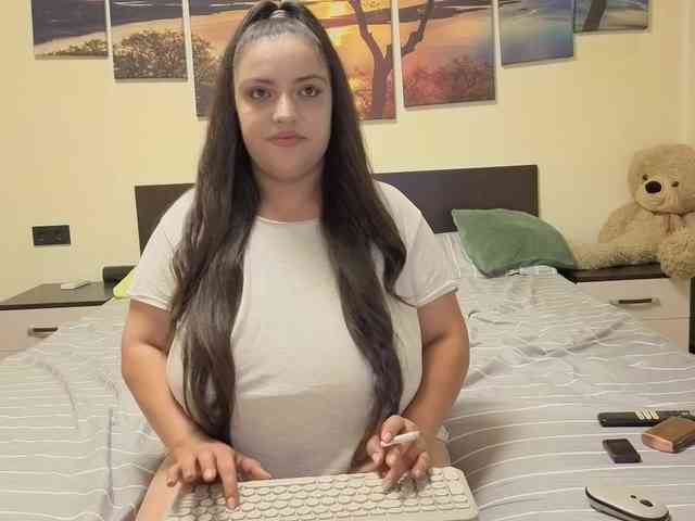 adellineee webcam