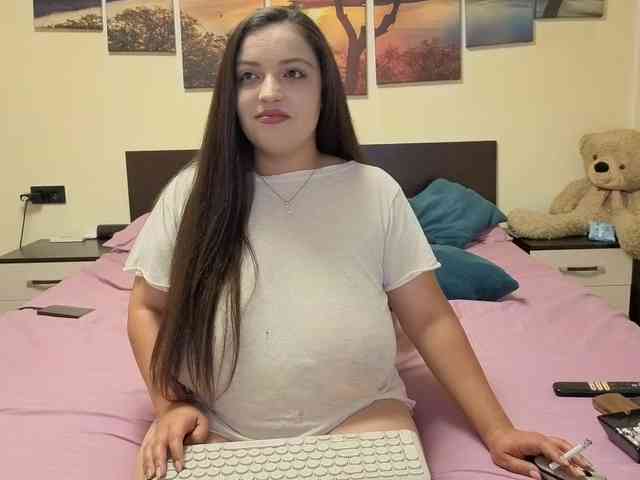 adellineee webcam