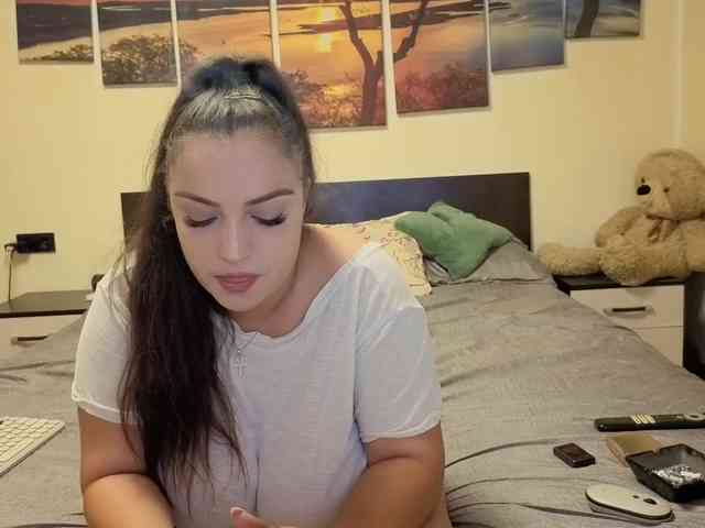 adellineee webcam