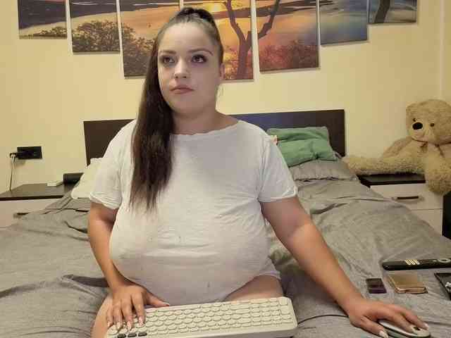 adellineee webcam
