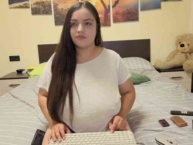 adellineee webcam