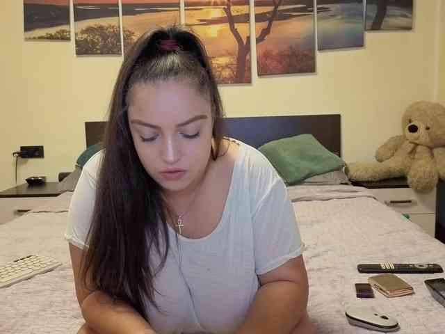 adellineee webcam