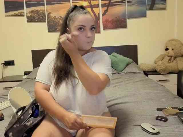 adellineee webcam