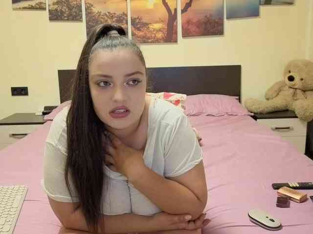 adellineee webcam