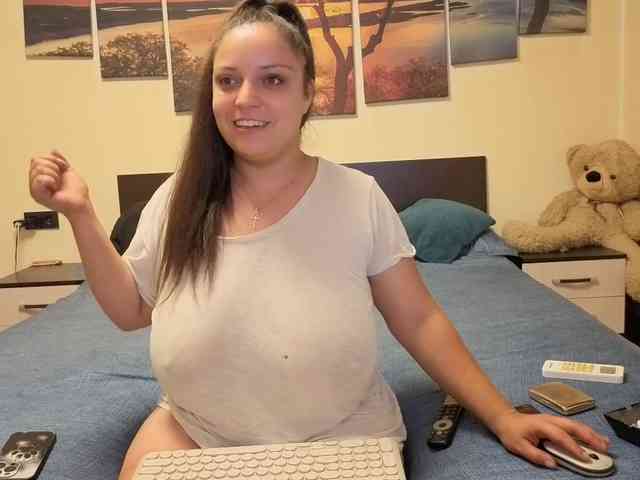 adellineee webcam