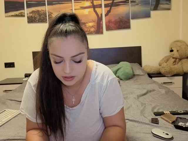 adellineee webcam