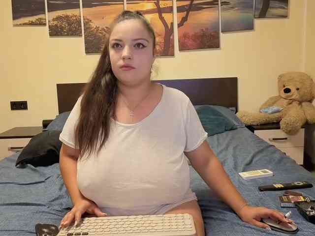 adellineee webcam
