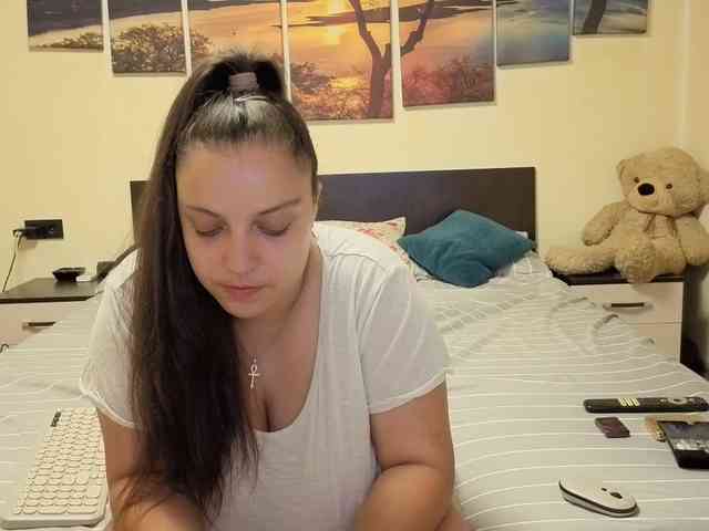 adellineee webcam