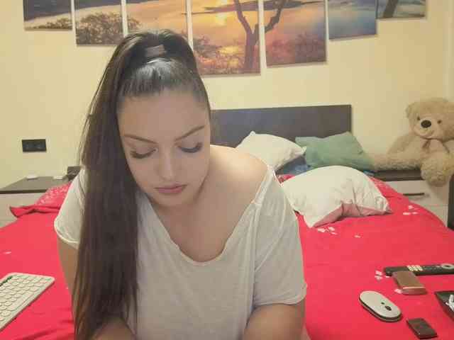adellineee webcam