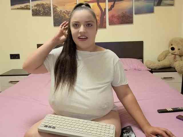 adellineee webcam
