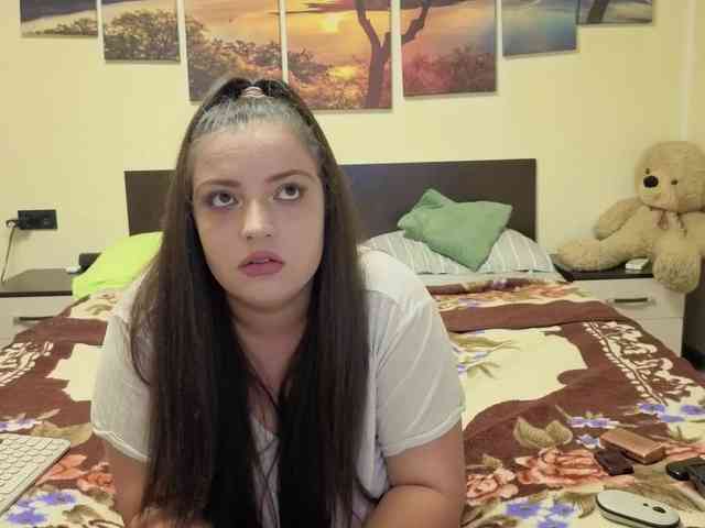 adellineee webcam