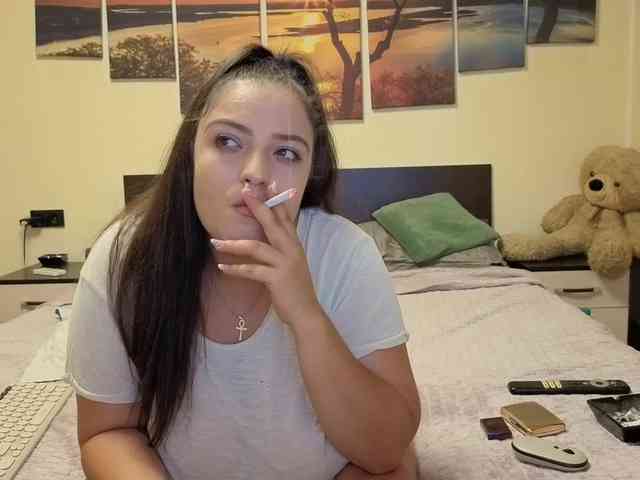 adellineee webcam