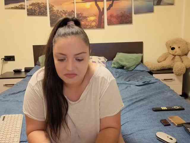 adellineee webcam