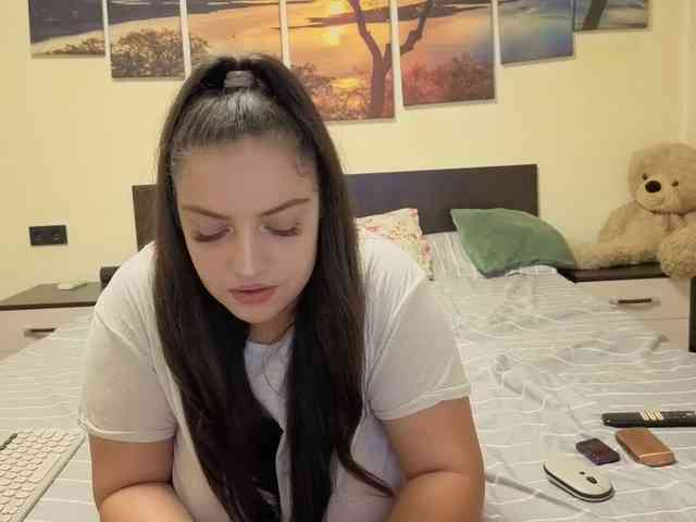 adellineee webcam