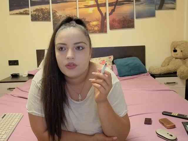 adellineee webcam
