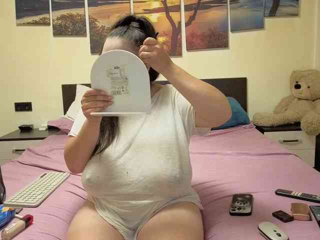 adellineee webcam