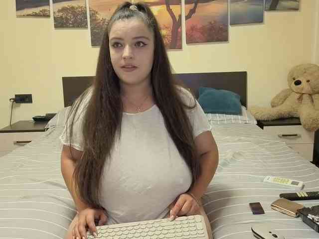adellineee webcam