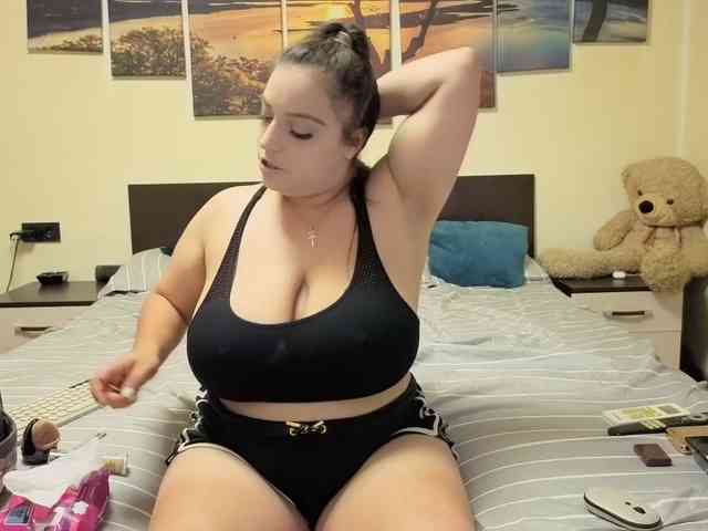 adellineee webcam
