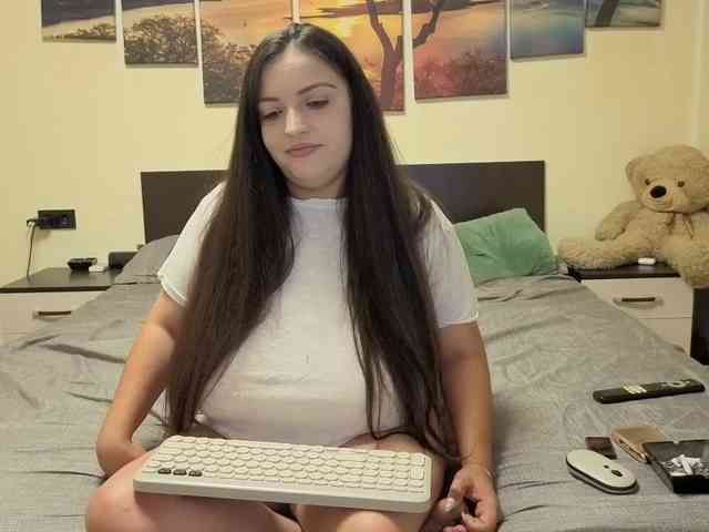 adellineee webcam