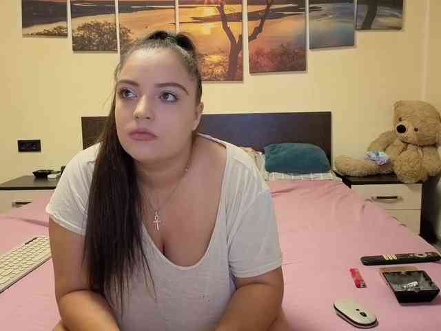 adellineee webcam
