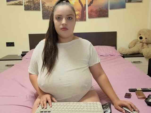 adellineee webcam