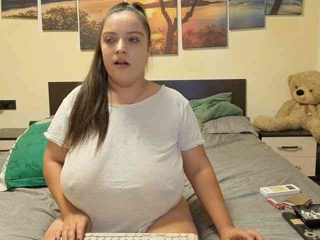 adellineee webcam