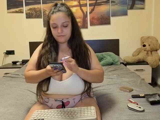 adellineee webcam