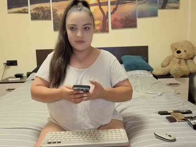 adellineee adellineee