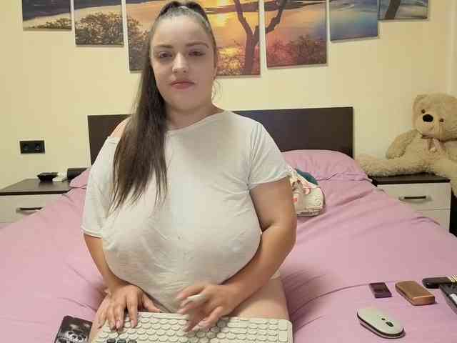adellineee webcam