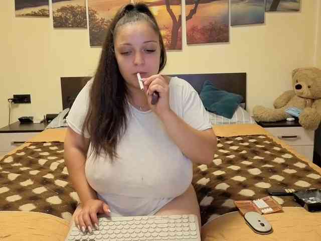 adellineee webcam