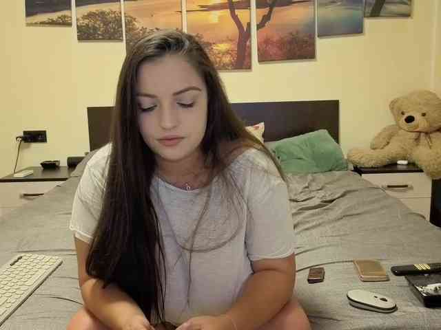 adellineee webcam