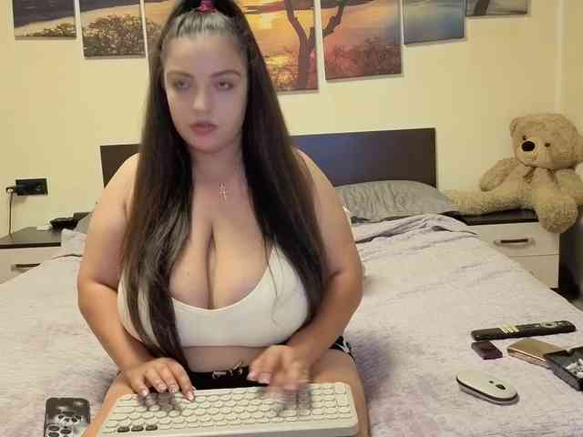 adellineee webcam