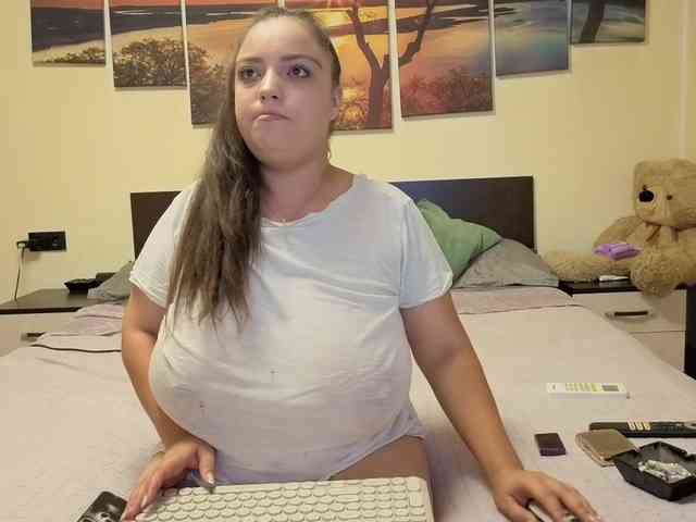 adellineee webcam