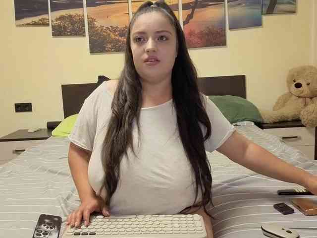 adellineee webcam