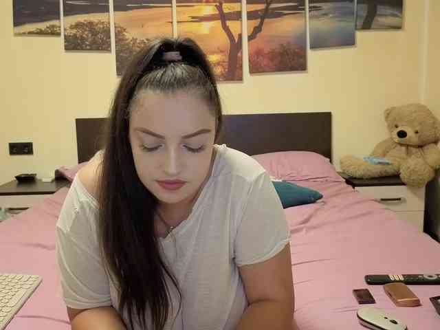 adellineee webcam