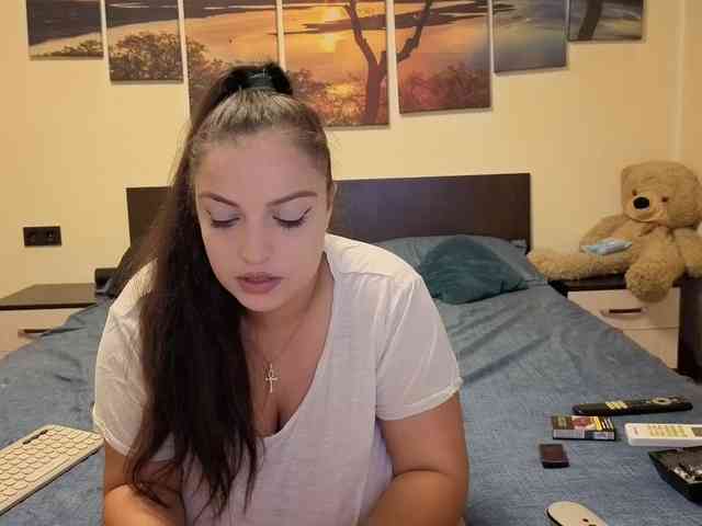 adellineee webcam