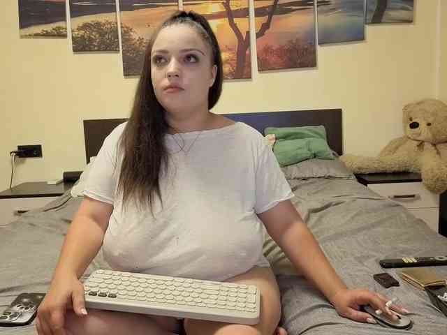 adellineee webcam