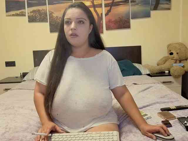 adellineee webcam