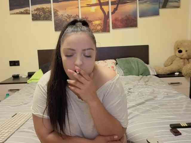 adellineee webcam