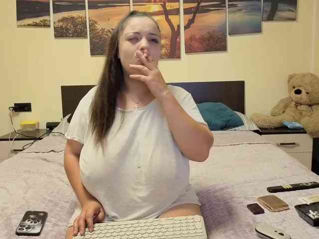 adellineee webcam