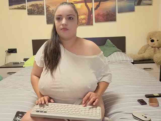 adellineee webcam