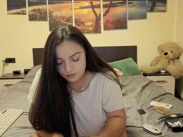 adellineee webcam
