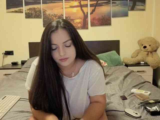 adellineee webcam