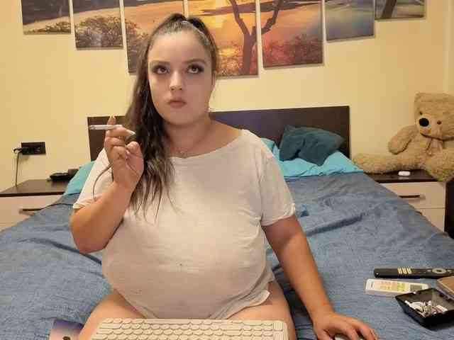 adellineee webcam