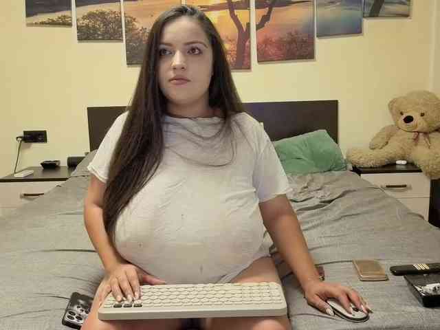 adellineee webcam
