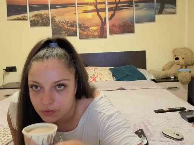 adellineee webcam