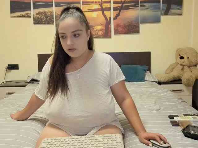 adellineee webcam