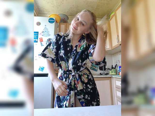 Sladkie002 live cam on BongaCams