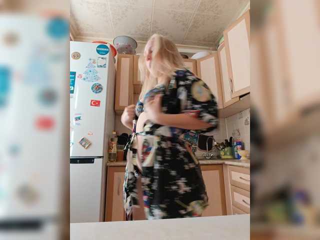 Sladkie002 live cam